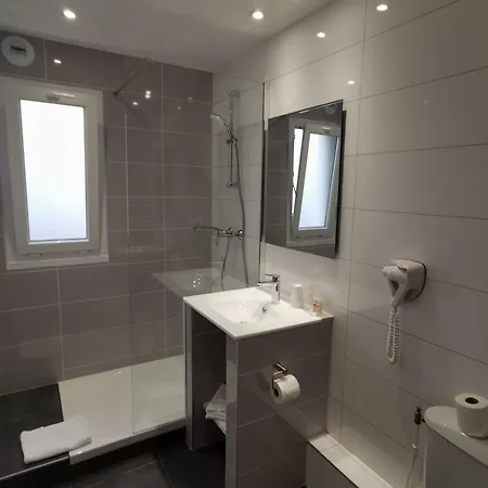 Atalante Hotel 3*