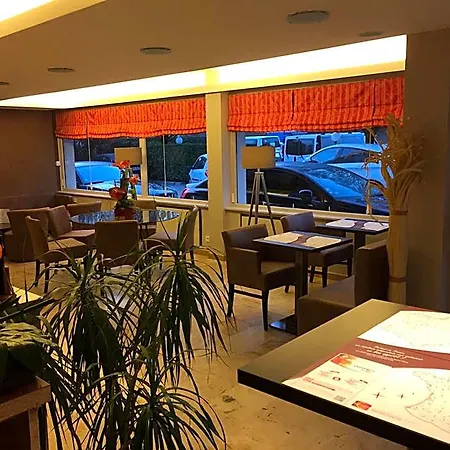 Atalante Hotel Annemasse