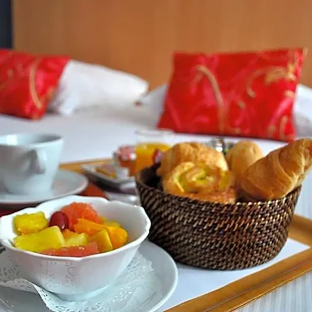 Atalante Hotel